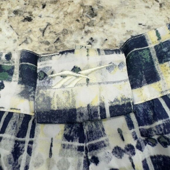 Vintage Reebok Shorts Womens 12 Golf Pleated Front 80s 90s Geo 30" Waist Y2K - Picture 8 of 11